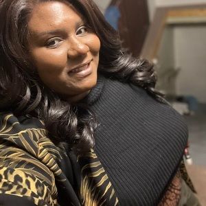 Meet your Posher, Erica